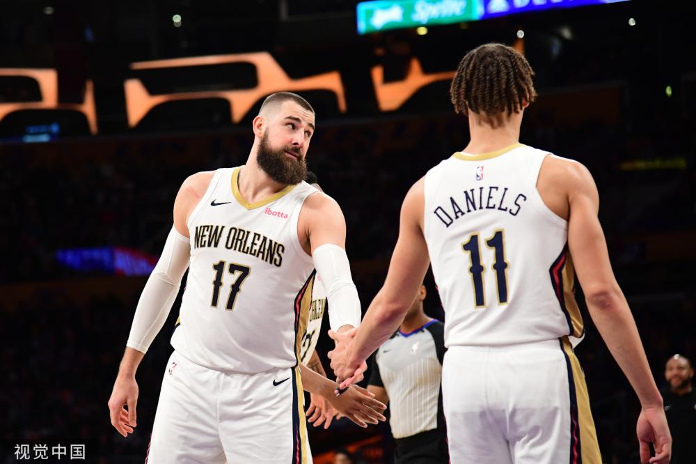 对比之下 对比之下