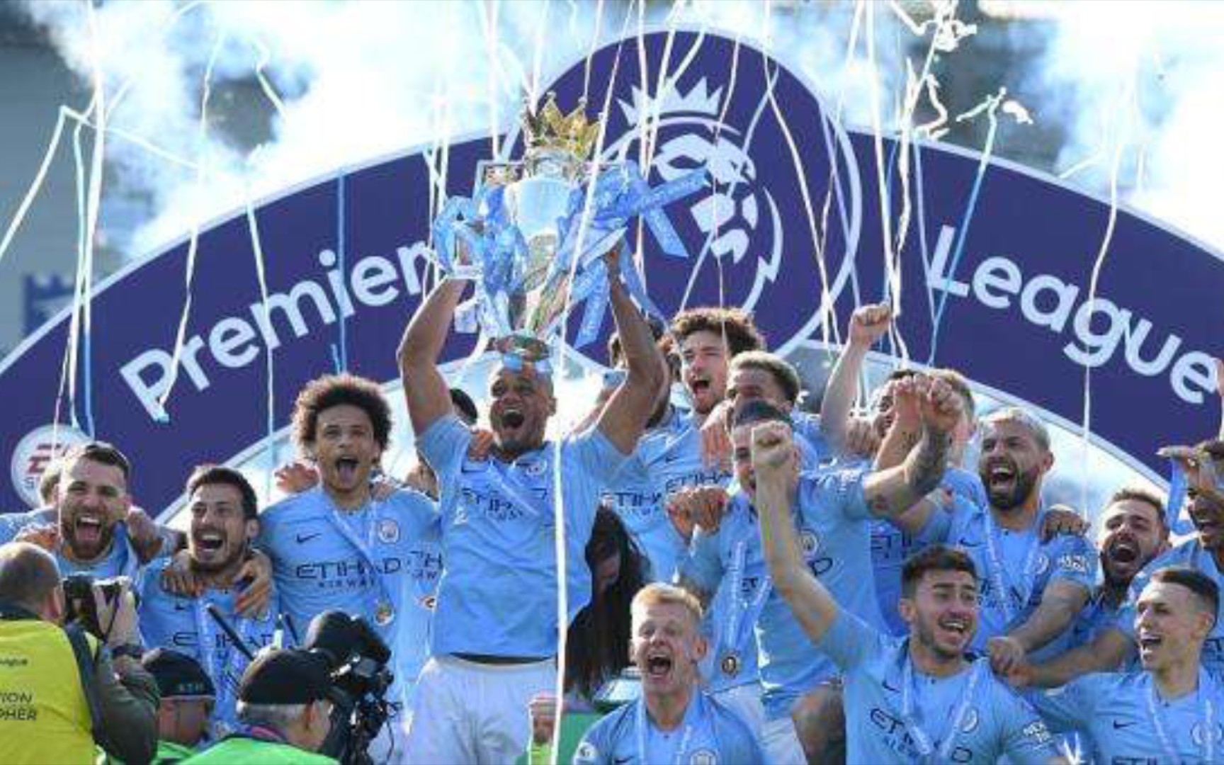 与其他球员 与其他球员